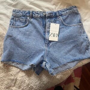 NWT Zara Jean Shorts